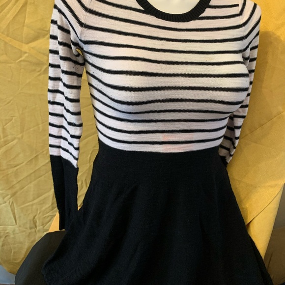 Express Black and White Knit Dress M - Picture 2 of 6